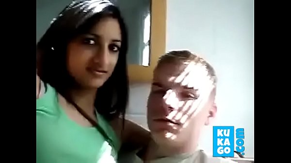 Indian Desi Nri Sex - Indian Woman Kissing Her White Boyfriend Desi NRI