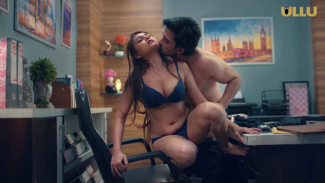 Khidki Ullu Web Series Free XXX Videos